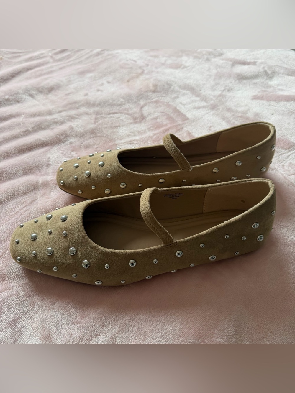 PRIMARK NWOT Studded Mary Jane Ballet Flats in Tan